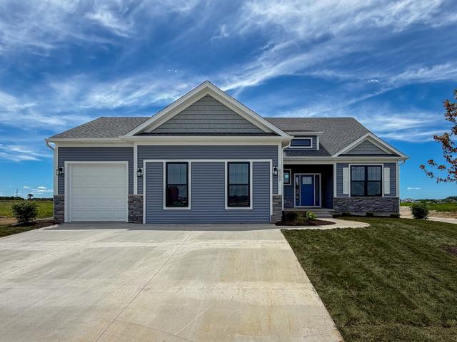 6709 Faiths Way, Bettendorf, IA 52722