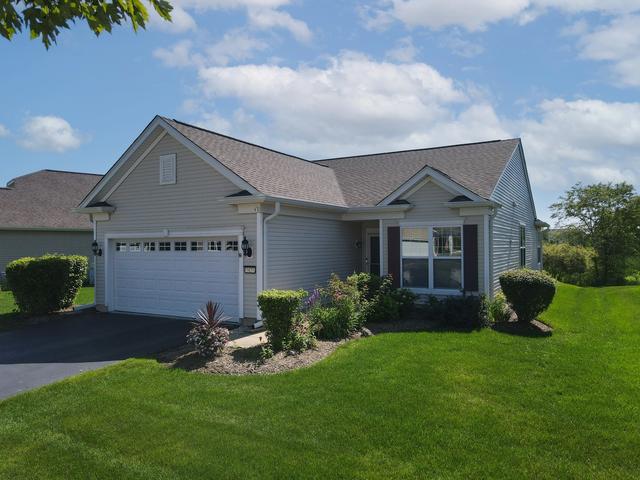 3423 Epstein Cir, Mundelein, IL 60060