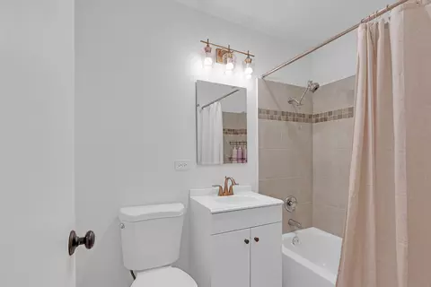 1450 Sandpebble Dr #345, Wheeling, IL 60090 photo 12