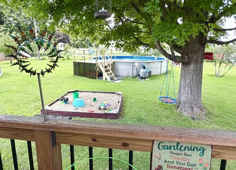 Exterior - 110 N Seigel St, Lostant, IL 61334 photo 9 of 20