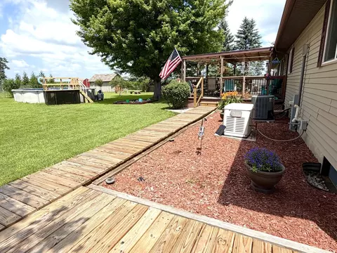 Exterior - 110 N Seigel St, Lostant, IL 61334 photo 12 of 20