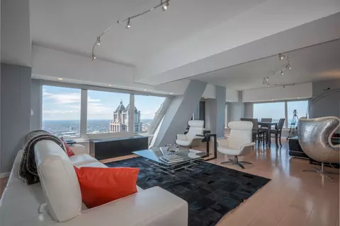 Living - 175 E Delaware Pl #7201-7202, Chicago, IL 60611 photo 2 of 6