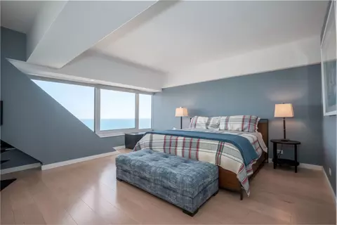 Bedroom - 175 E Delaware Pl #7201-7202, Chicago, IL 60611 photo 3 of 5