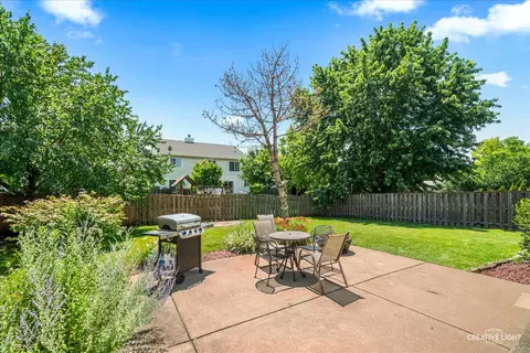 Exterior - 1683 Seaton Ln, Elgin, IL 60123 photo 2 of 3