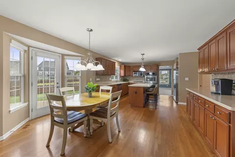 Kitchen - 13521 Arborview Cir, Plainfield, IL 60585 photo 3 of 3