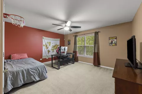 Bedroom - 13521 Arborview Cir, Plainfield, IL 60585 photo 4 of 5