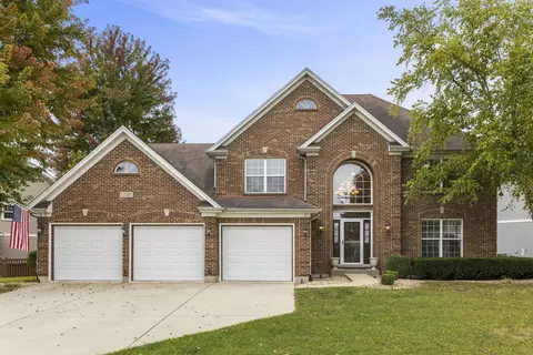 Exterior - 13521 Arborview Cir, Plainfield, IL 60585 photo 1 of 3