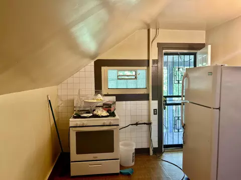 Kitchen - 2848 E 79th St, Chicago, IL 60649 photo 2 of 3
