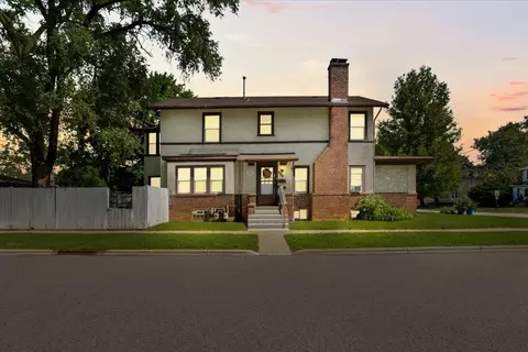 1102 North Ave, Waukegan, IL 60085