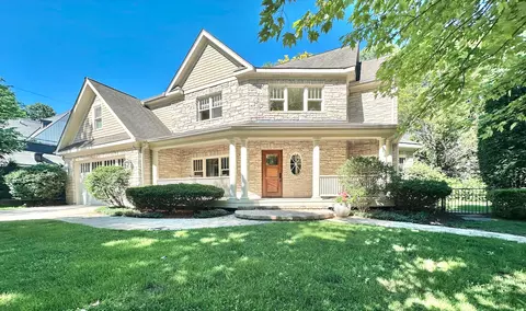360 N Oak St, Hinsdale, IL 60521