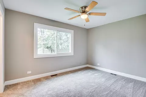 Bedroom - 106 Foxcroft Rd, Naperville, IL 60565 photo 1 of 6
