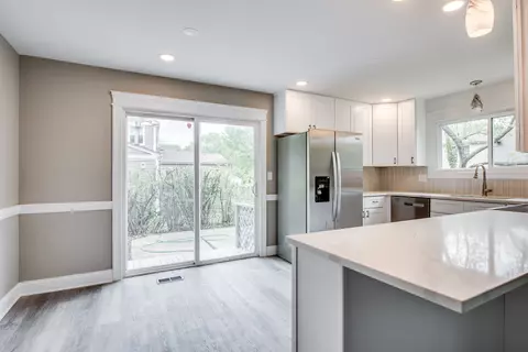 Kitchen - 106 Foxcroft Rd, Naperville, IL 60565 photo 2 of 3