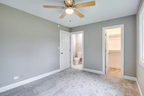 Bedroom - 106 Foxcroft Rd, Naperville, IL 60565 photo 5 of 6