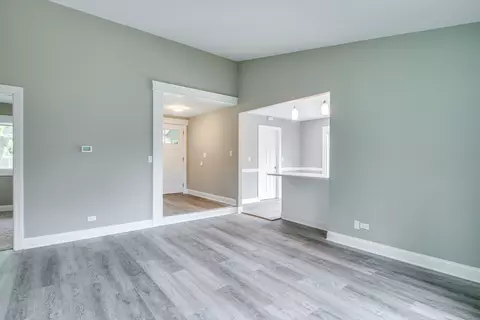Living - 106 Foxcroft Rd, Naperville, IL 60565 photo 3 of 4