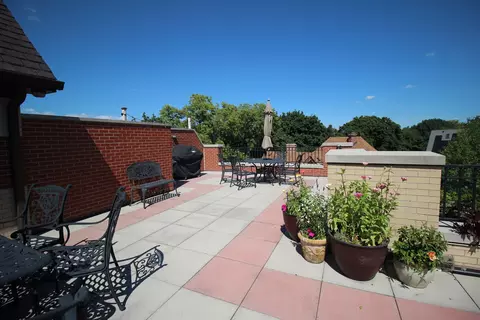 Other - 10 E Burlington St #2B, Riverside, IL 60546 photo 9 of 11