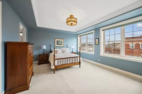Bedroom - 10 E Burlington St #2B, Riverside, IL 60546 photo 1 of 4