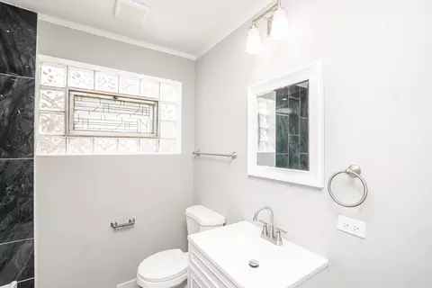 1307 E 88th St, Chicago, IL 60619 photo 9