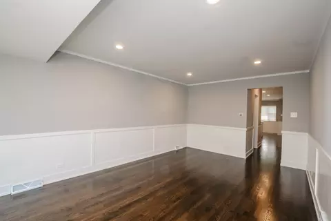 1307 E 88th St, Chicago, IL 60619 photo 2