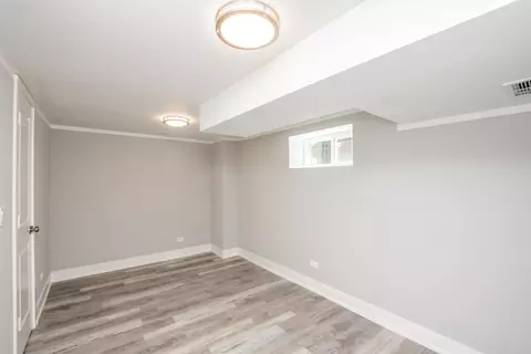 1307 E 88th St, Chicago, IL 60619 photo 13