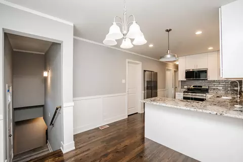 1307 E 88th St, Chicago, IL 60619 photo 5