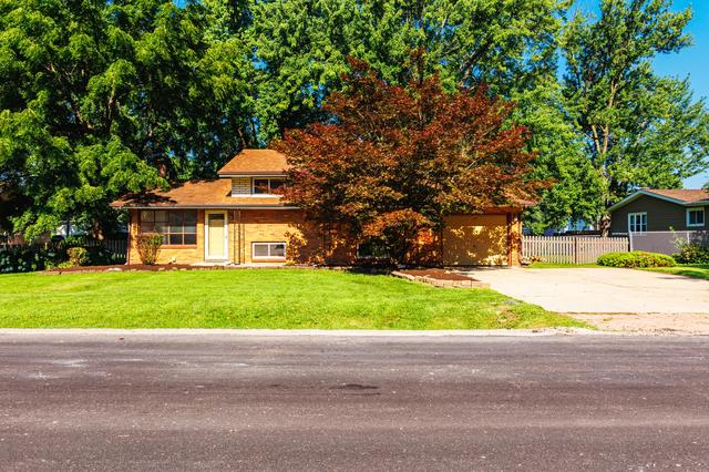 721 Helene St, Shorewood, IL 60404
