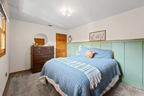 3102 Swallow Ln, Rolling Meadows, IL 60008 photo 16
