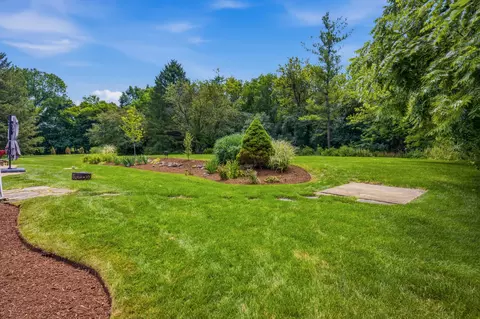 Exterior - 233 Valley Rd, Trout Valley, IL 60013 photo 3 of 3