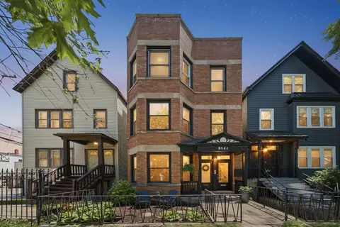 3141 N Oakley Ave, Chicago, IL 60618