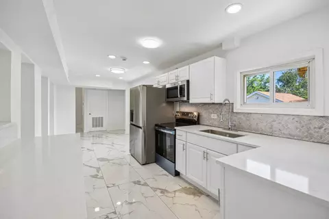 Kitchen - Undisclosed, Hazel Crest, IL 60429 photo 2 of 3