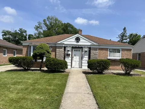 2222 Spruce Rd, Homewood, IL 60430