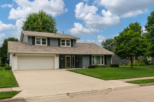 3330 Kenwood Ave, Davenport, IA 52807