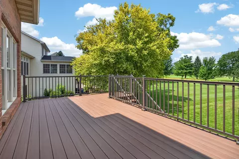 Exterior - 402 Northridge Cc Ests, Normal, IL 61761 photo 3 of 10