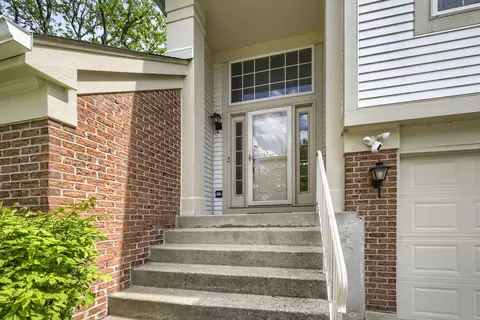 1619 Camberley Ct #2, Bartlett, IL 60103 photo 3