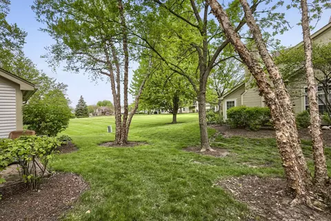 1619 Camberley Ct #2, Bartlett, IL 60103 photo 24