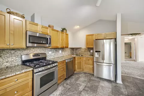 1619 Camberley Ct #2, Bartlett, IL 60103 photo 10