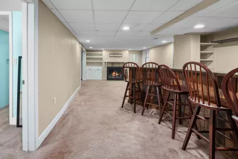 Entry Way - 113 31st Ave, Moline, IL 61265 photo 4 of 4