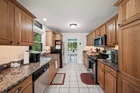 Kitchen - 113 31st Ave, Moline, IL 61265 photo 1 of 1