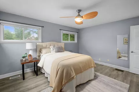 Bedroom - 113 31st Ave, Moline, IL 61265 photo 2 of 6