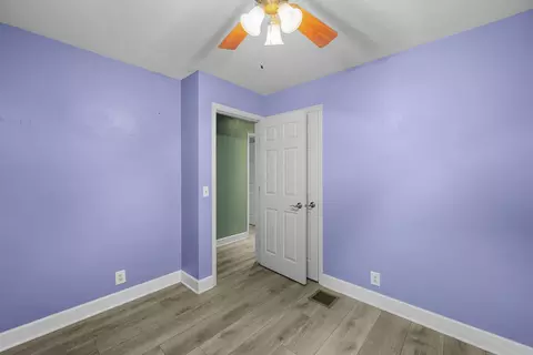Bedroom - 113 31st Ave, Moline, IL 61265 photo 4 of 6