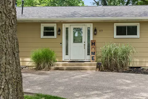 Exterior - 113 31st Ave, Moline, IL 61265 photo 2 of 4
