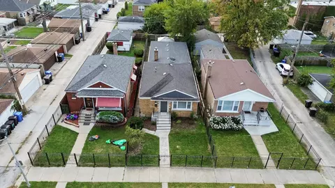 View/Area - 819 E 98th Pl, Chicago, IL 60628 photo 5 of 5