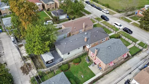 View/Area - 819 E 98th Pl, Chicago, IL 60628 photo 4 of 5