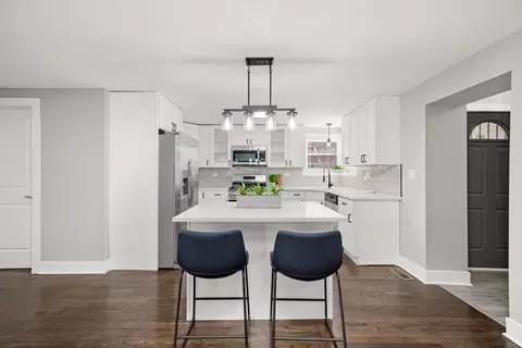 Kitchen - 819 E 98th Pl, Chicago, IL 60628 photo 4 of 7
