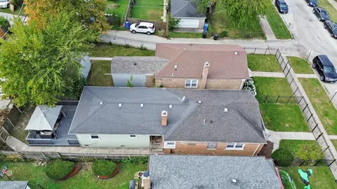 View/Area - 819 E 98th Pl, Chicago, IL 60628 photo 1 of 5