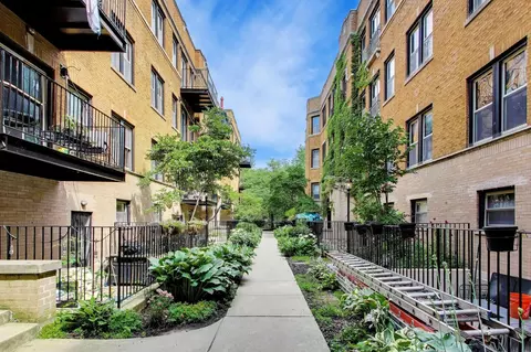 1229 W Greenleaf Ave #GS, Chicago, IL 60626
