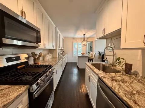 4225 Anna Ave, Lyons, IL 60534 photo 7