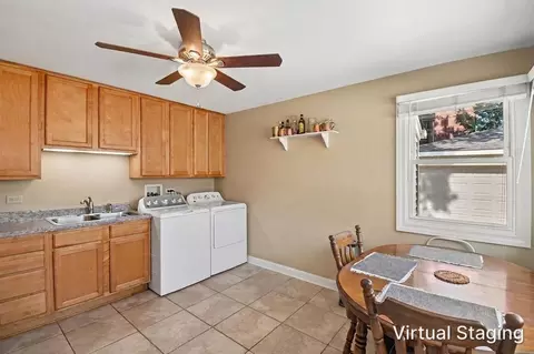 3002 Owl Dr, Rolling Meadows, IL 60008 photo 7