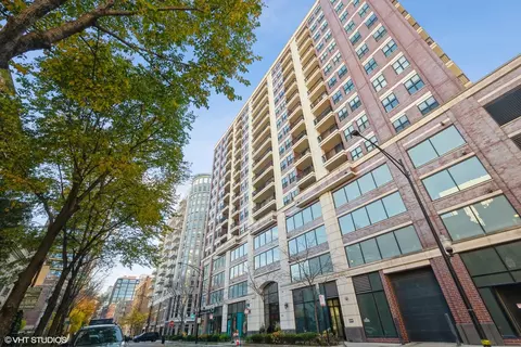451 W Huron St #804, Chicago, IL 60654