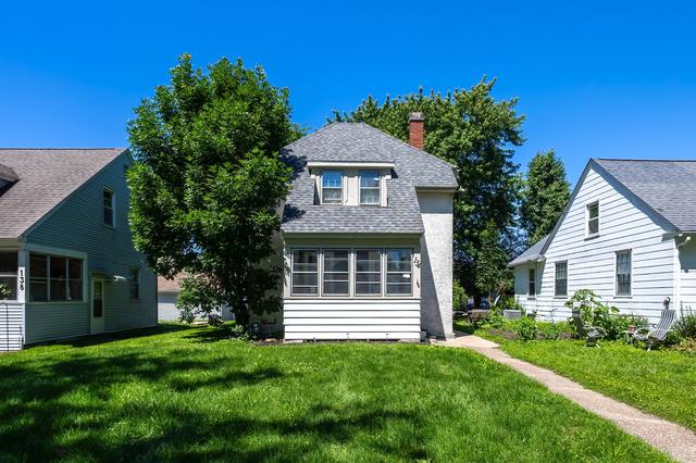 134 S Hazelwood Ave, Davenport, IA 52802
