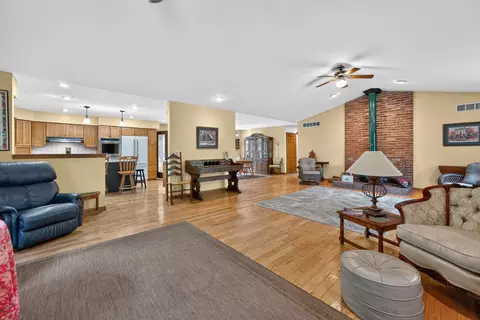 Other - 337 N Wild Cherry Dr, Dixon, IL 61021 photo 8 of 14